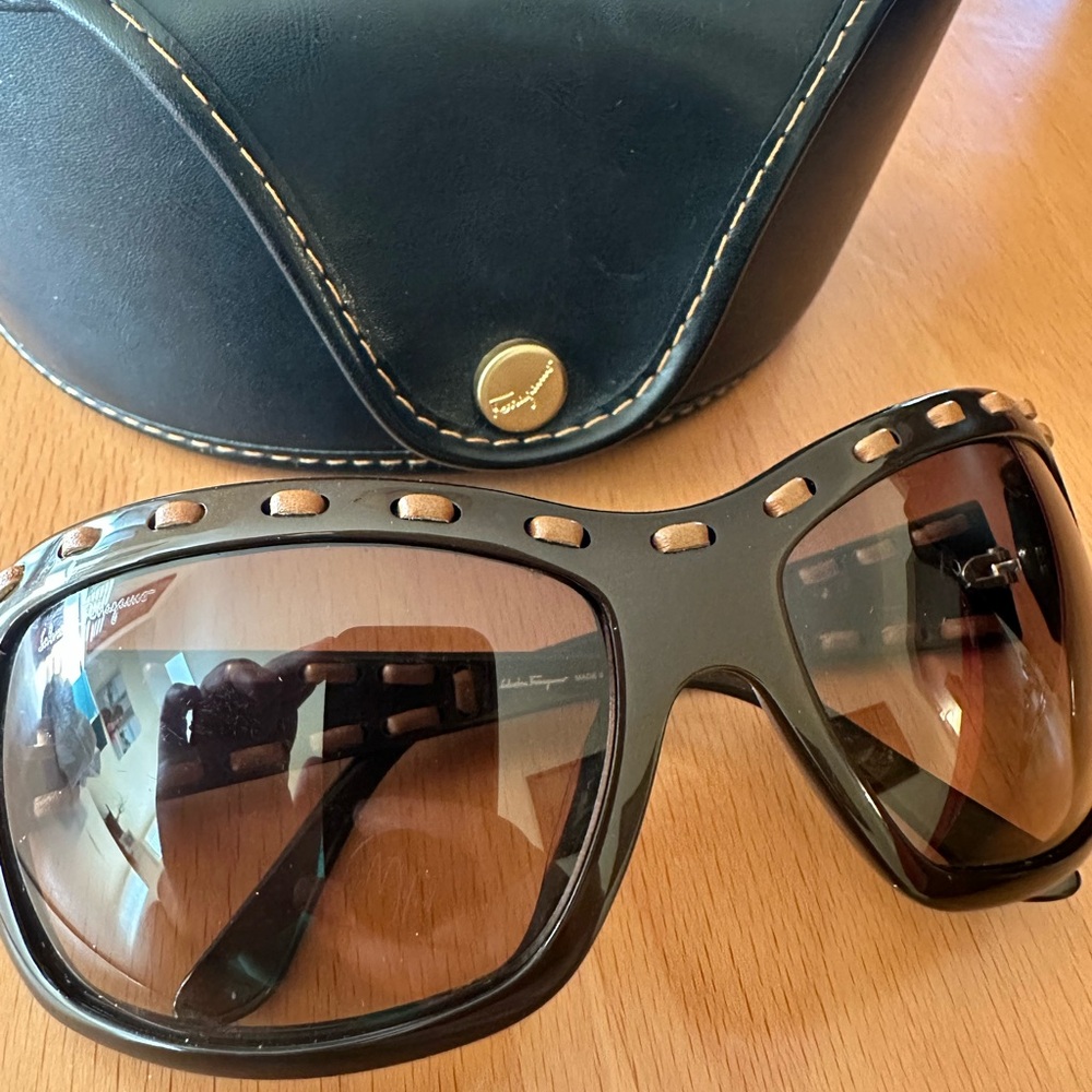 Sold - Salvatore Ferragamo Black Sunglasses with Brown Tint - Picture 2 of 12